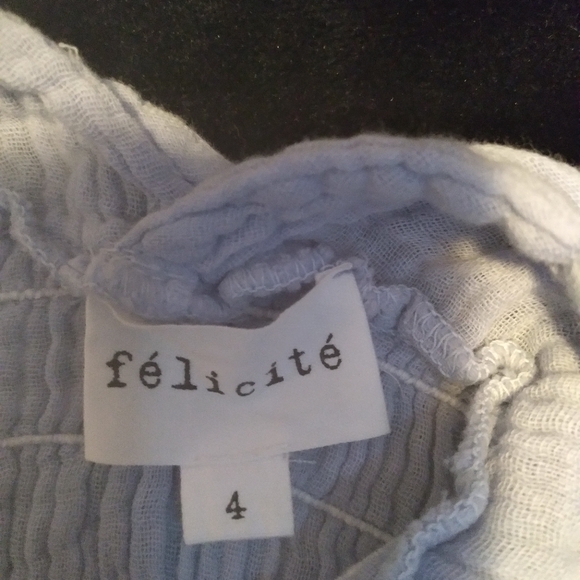 Dress - Picture 3 of 3